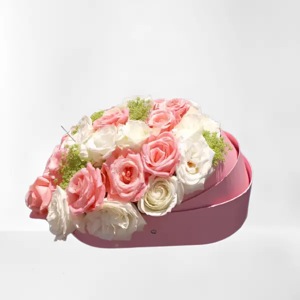 Bouquet de Fleurs Élégant pour Célébrer une Naissance
